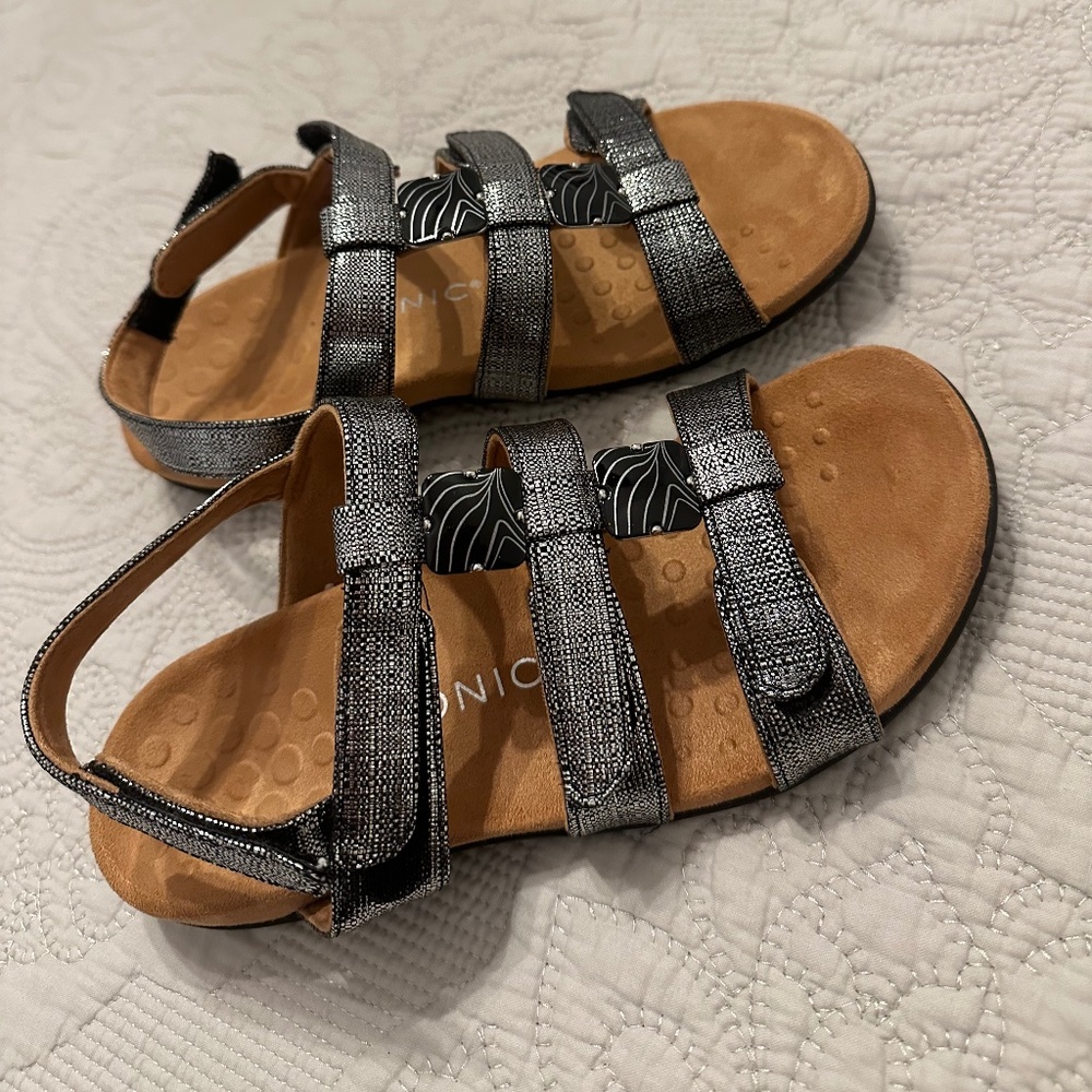 Vionic Sandel - image 1